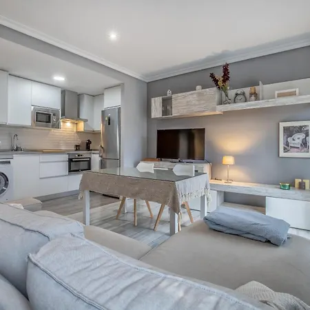 Coral & & Parking Apartamento