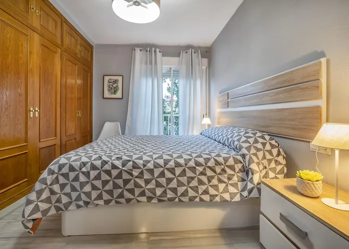 Coral & & Parking Cordoue